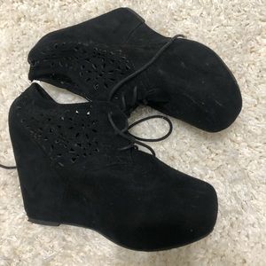 Rue 21 Lace Up Wedge, Size L (9)